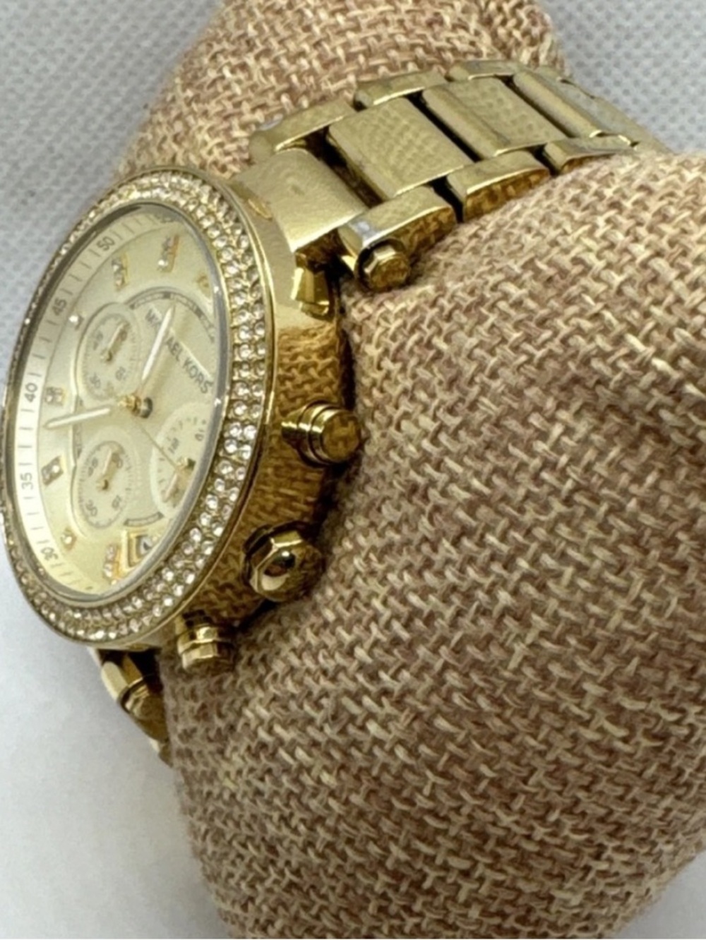 Michael Kors Gold and Crystal Women’s Watch Crystal-Accent - Picture 3 of 8